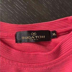 Bugatchi Designer Tee retails for over 100 size XL